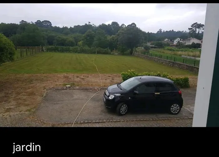 F2 Proche Riviere Apartament *